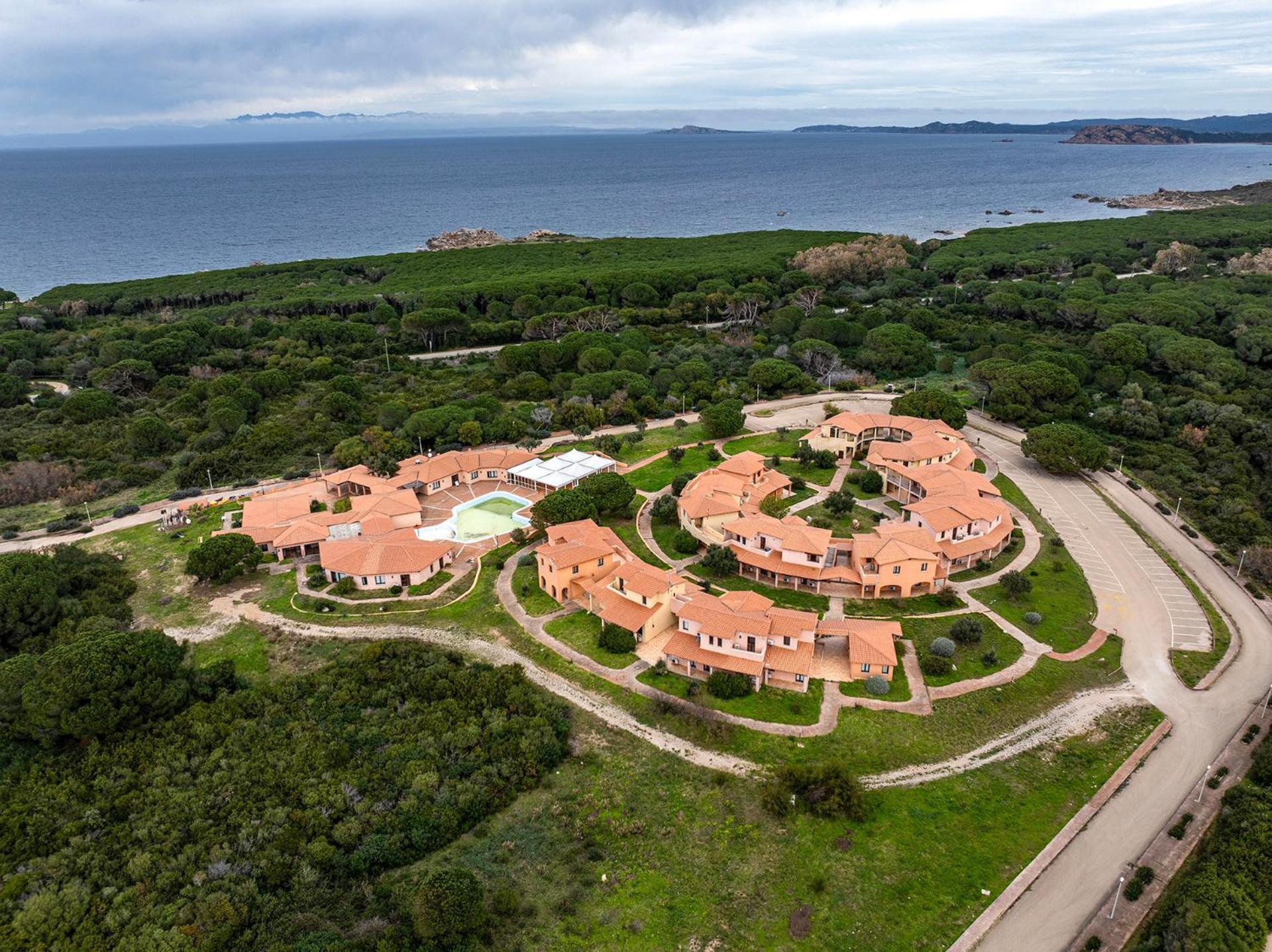 Residence Pierre & Vacances Vignola Mare Exteriér fotografie